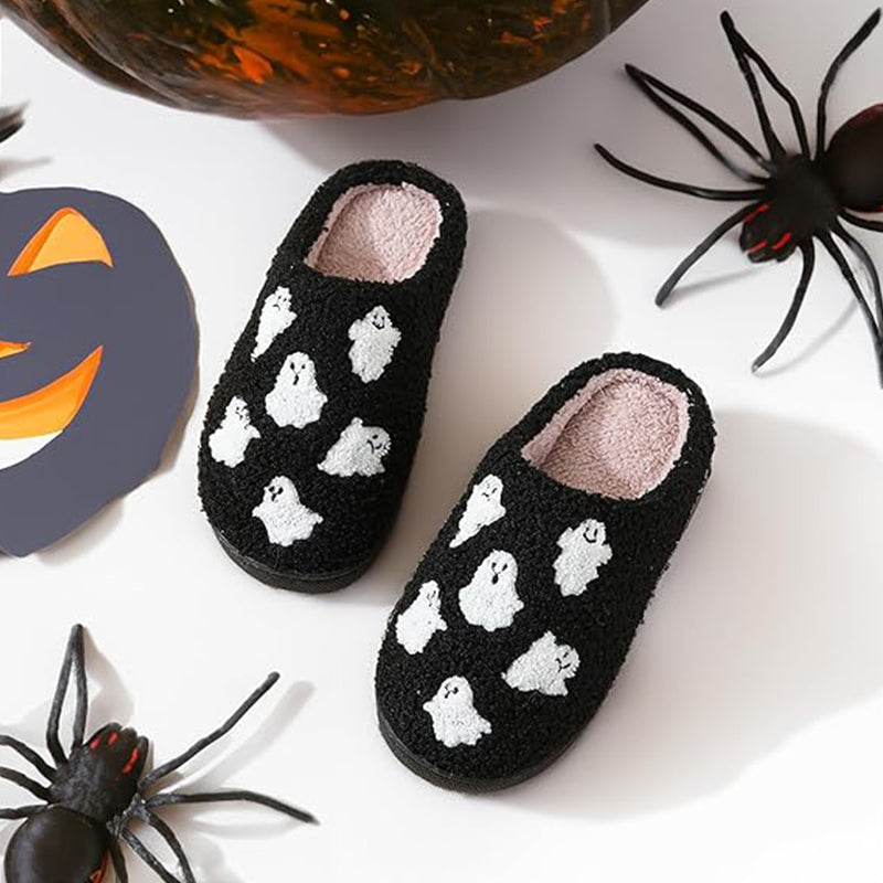 Pantofole di peluche fantasma di Halloween
