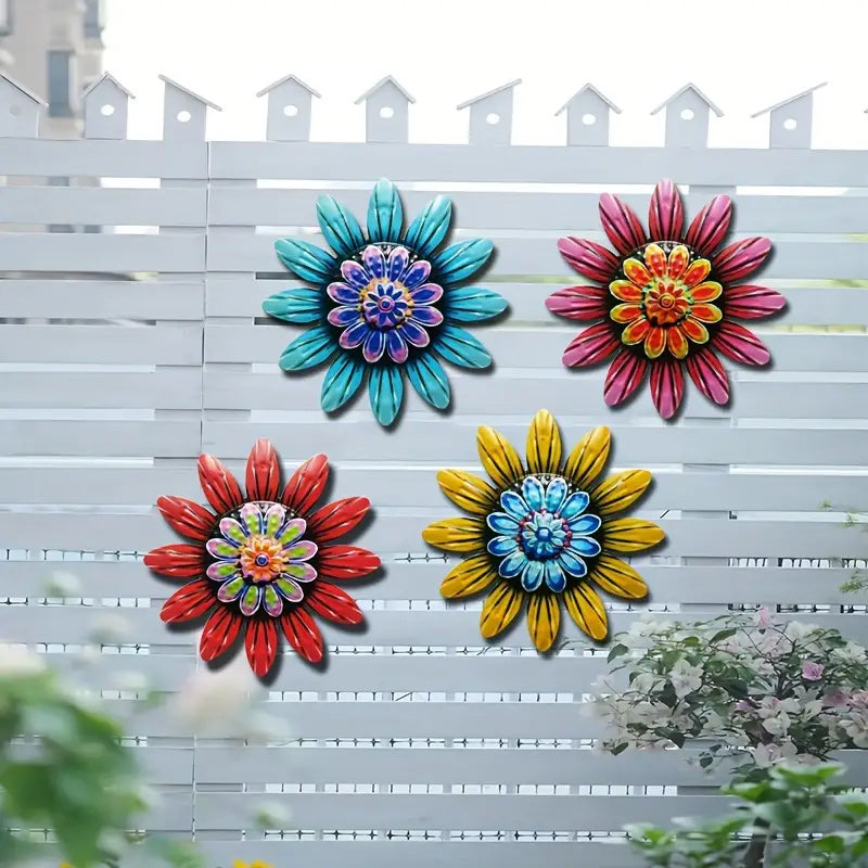 Decorazioni artigianali floreali in metallo