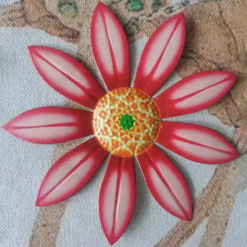 Decorazioni artigianali floreali in metallo
