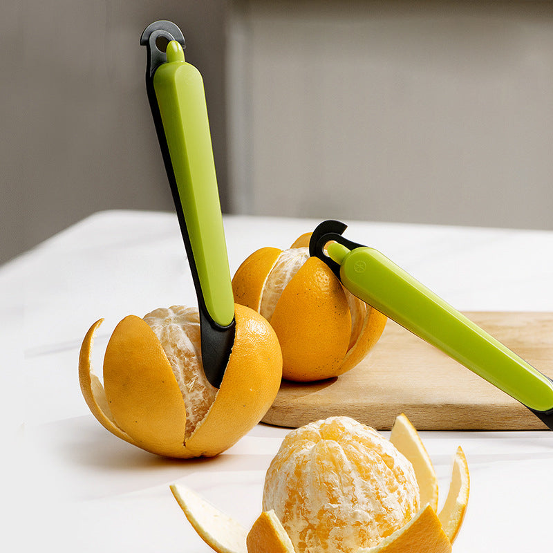 Strumento per sbucciare la frutta
