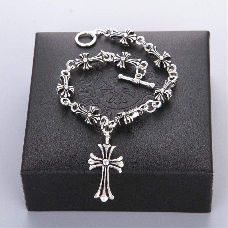 Braccialetto alla moda con croce