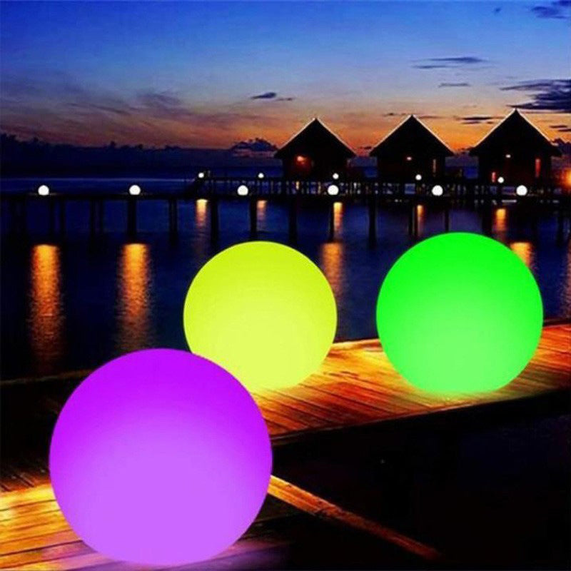 Pallone da spiaggia luminoso a 16 colori con luce a LED