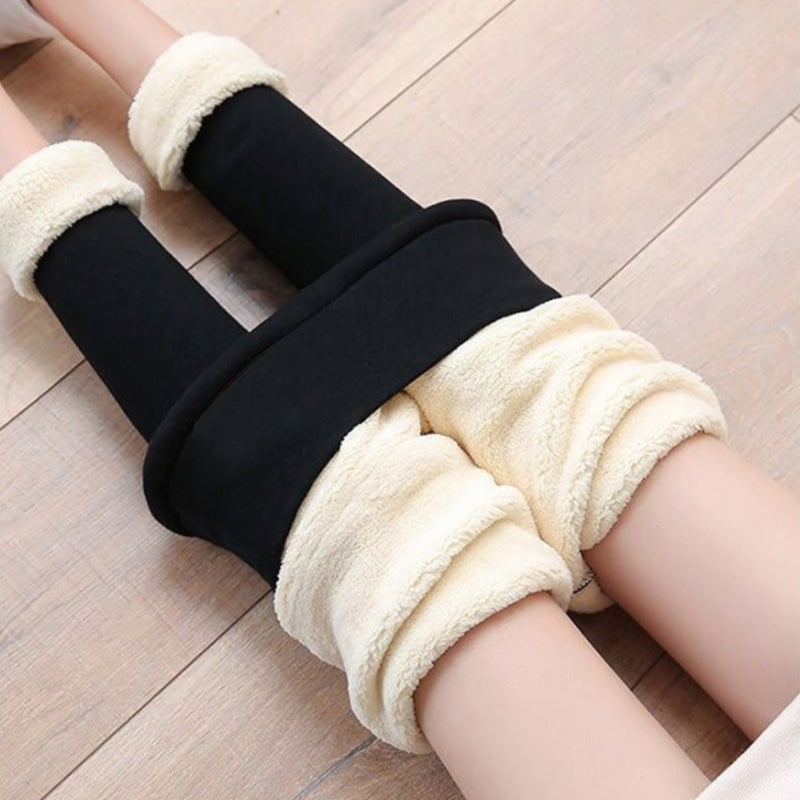 Leggings in pelle di agnello per l'inverno