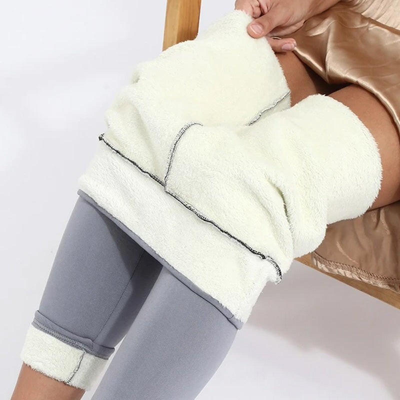 Leggings in pelle di agnello per l'inverno