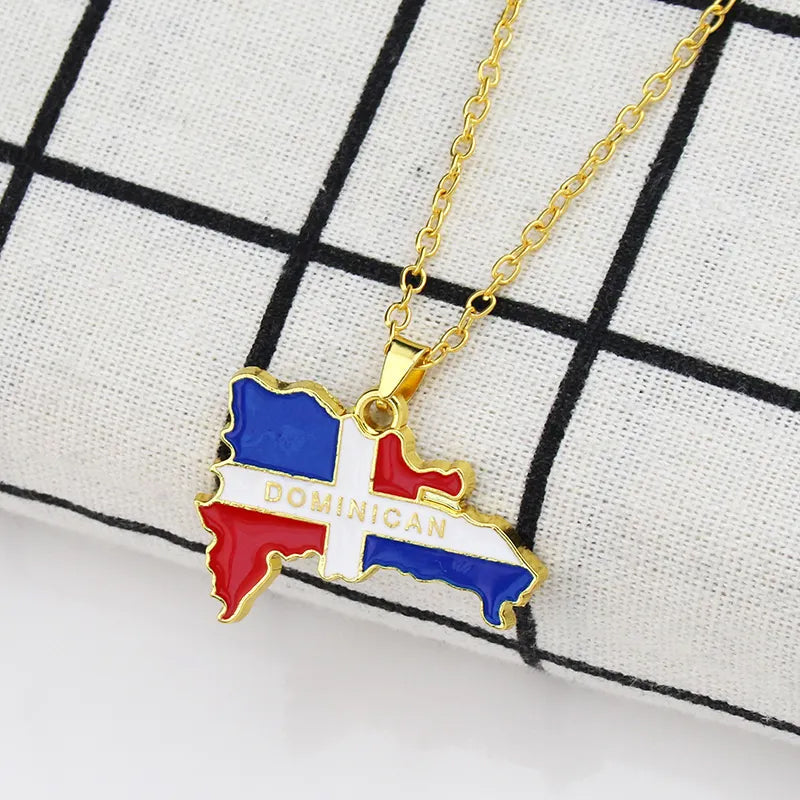 Collana creativa con mappa e bandiera