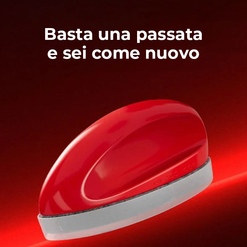 Potente detergente per vetri e rimozione della patina d'olio