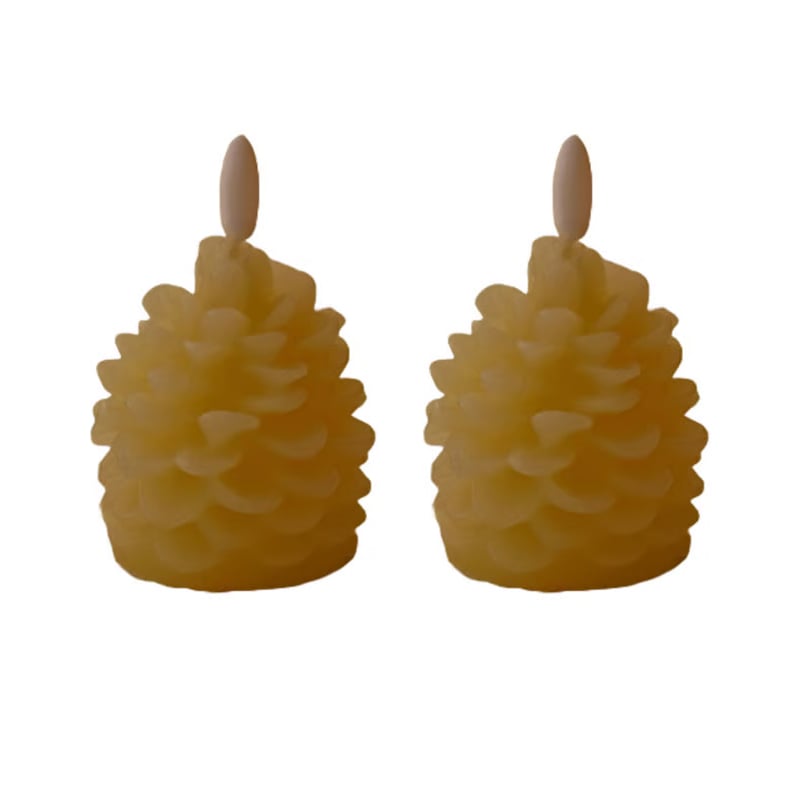 Candele a forma di pigna senza fiamma