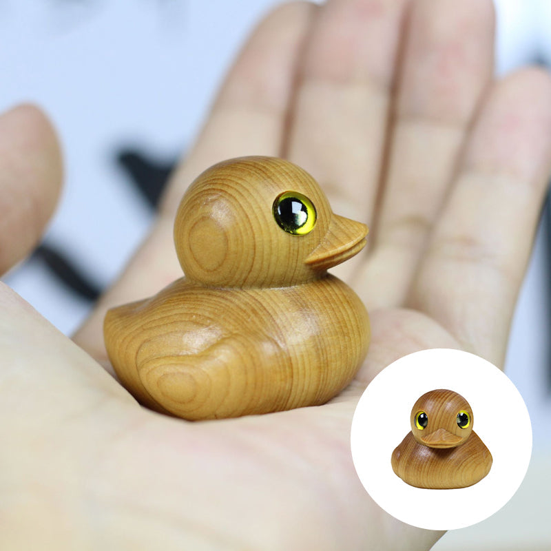 Anatra di gomma in legno fatta a mano