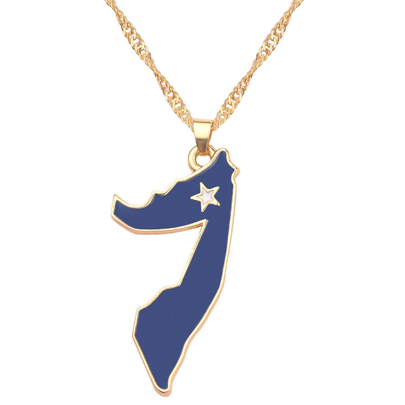 Collana creativa con mappa e bandiera