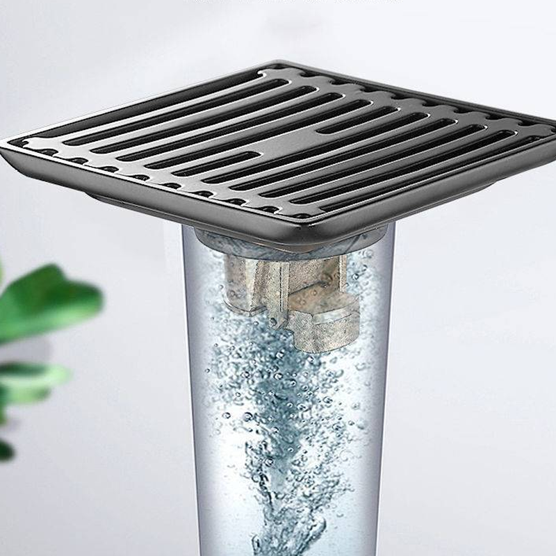 Scarico a pavimento del bagno con valvola di sicurezza unidirezionale
